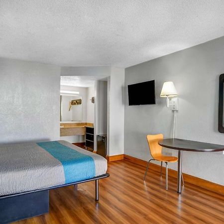 Motel 6-Atlanta, Ga Doraville Bagian luar foto