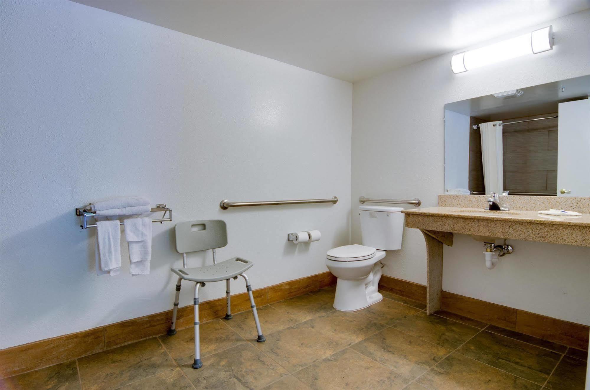 Motel 6-Atlanta, Ga Doraville Bagian luar foto