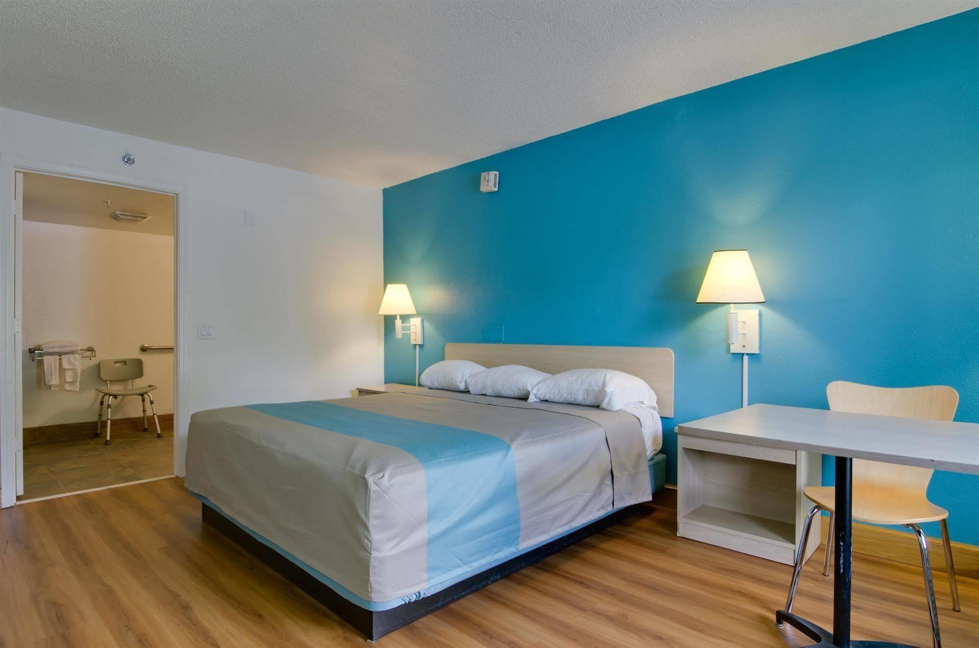 Motel 6-Atlanta, Ga Doraville Bagian luar foto